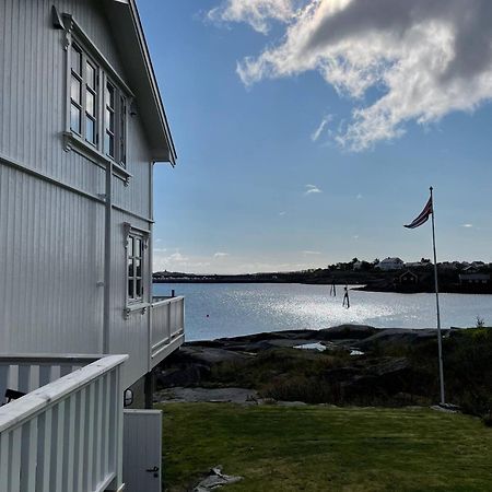 Nordlandshus Ved Havet Pa Reine, Lofoten Exterior photo