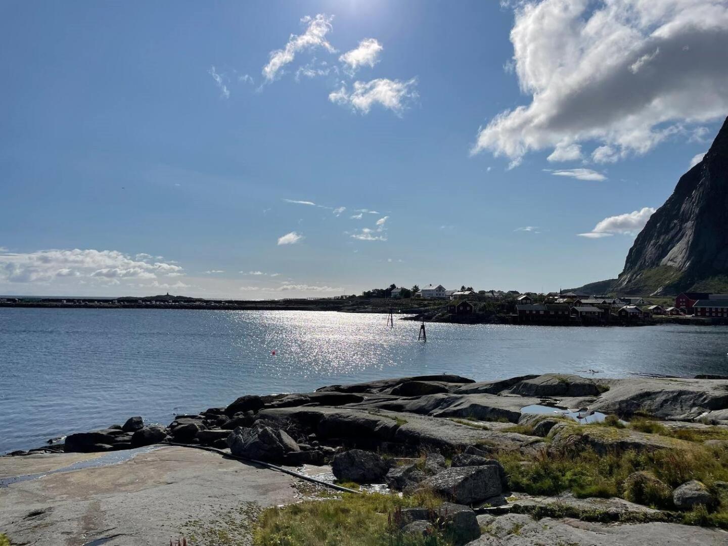 Nordlandshus Ved Havet Pa Reine, Lofoten Exterior photo