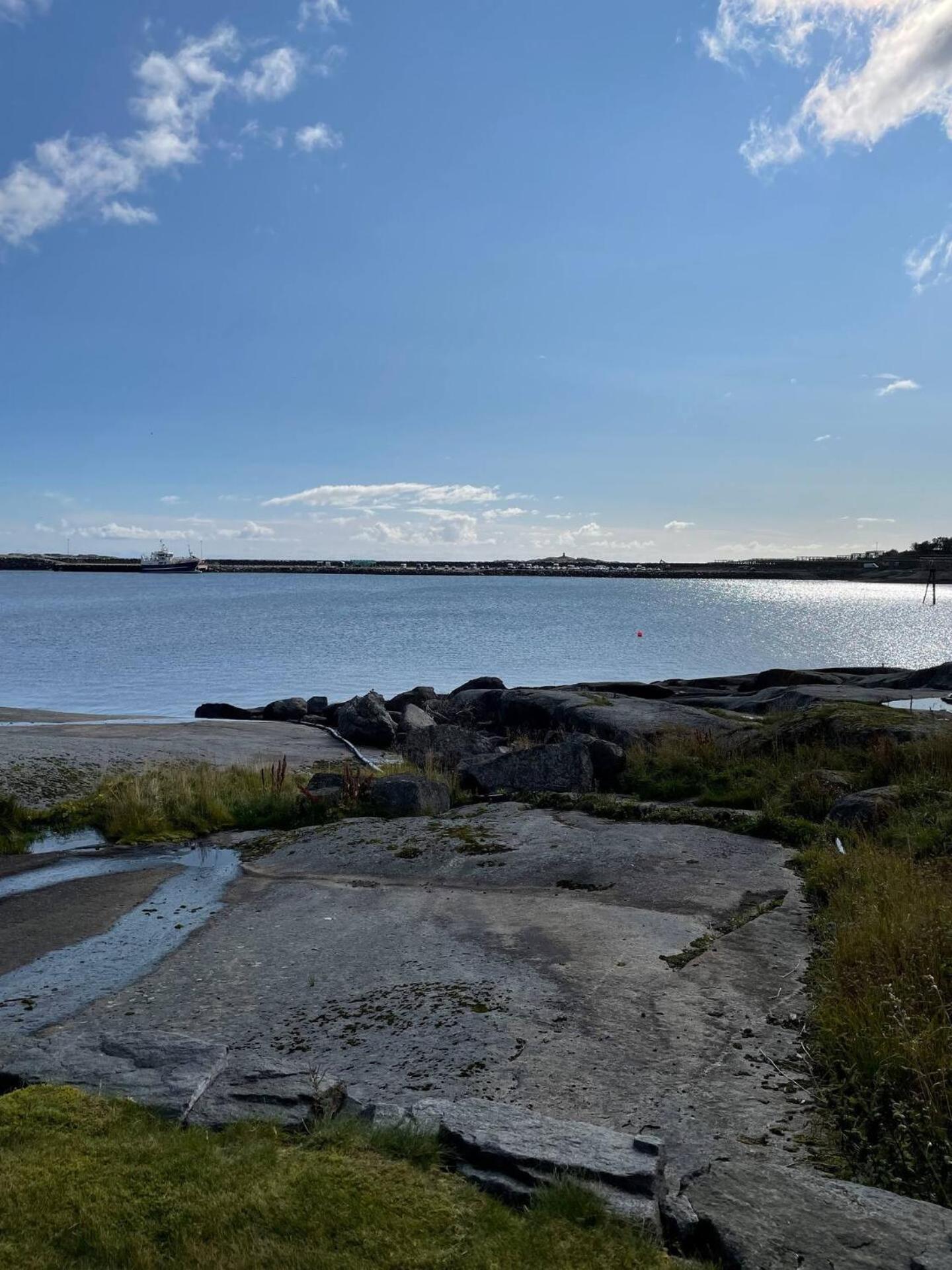 Nordlandshus Ved Havet Pa Reine, Lofoten Exterior photo